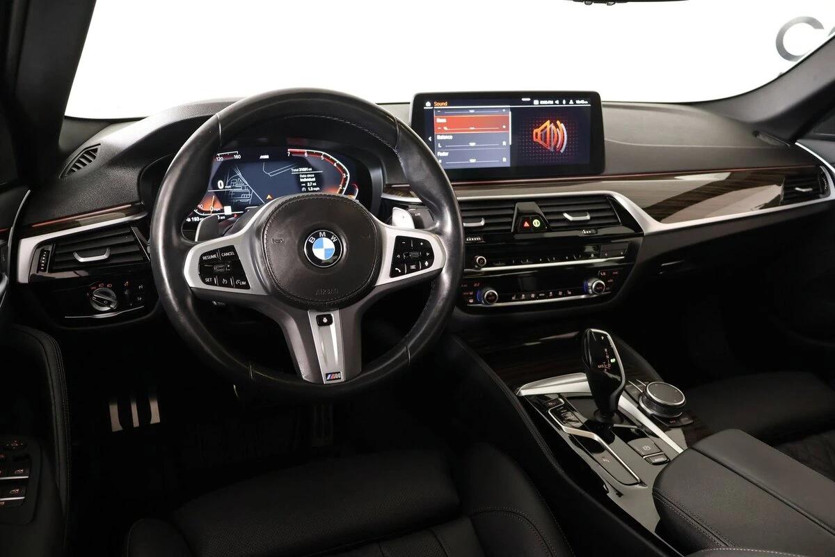 bmw 5 series 2023 WBA13BJ04PWY17935 image bmw 5 series 2023 WBA13BJ04PWY17935 image